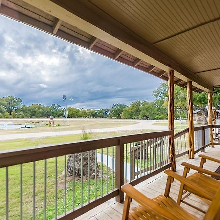 Vineyard Trail Cottages- Adults Only Fredericksburg Quarto foto