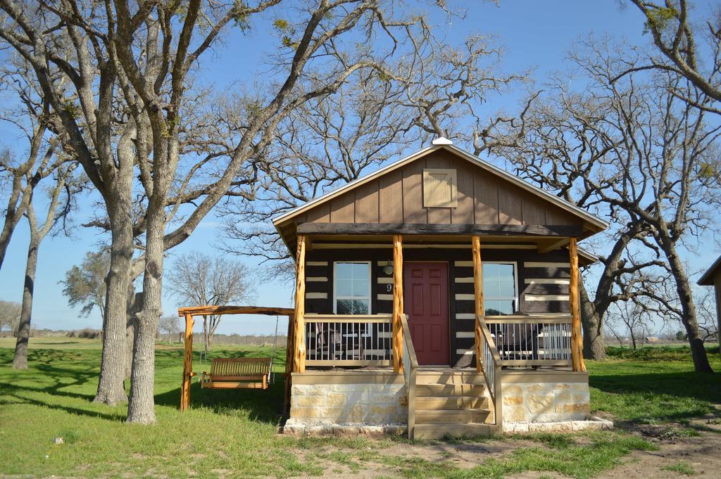 Vineyard Trail Cottages- Adults Only Fredericksburg Exterior foto