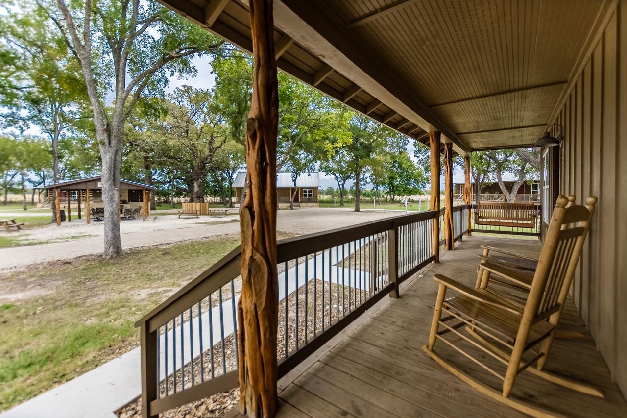 Vineyard Trail Cottages- Adults Only Fredericksburg Quarto foto