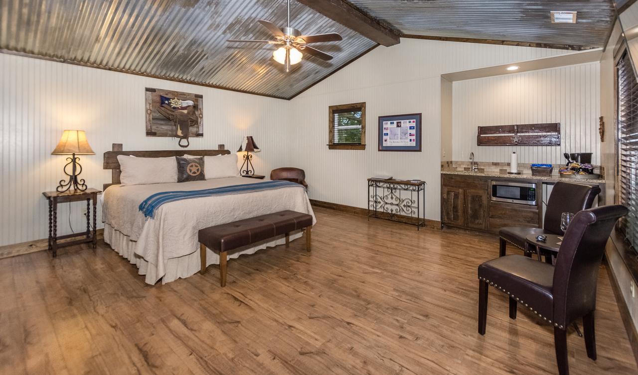 Vineyard Trail Cottages- Adults Only Fredericksburg Quarto foto