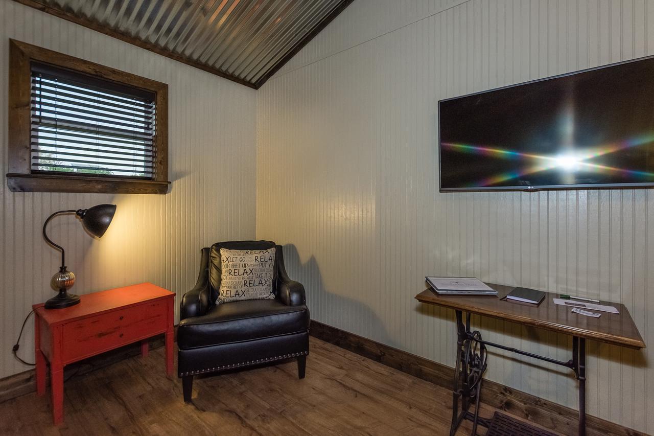 Vineyard Trail Cottages- Adults Only Fredericksburg Quarto foto
