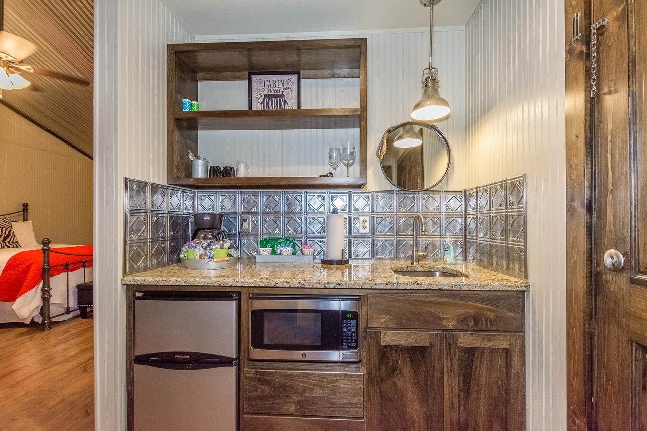 Vineyard Trail Cottages- Adults Only Fredericksburg Quarto foto