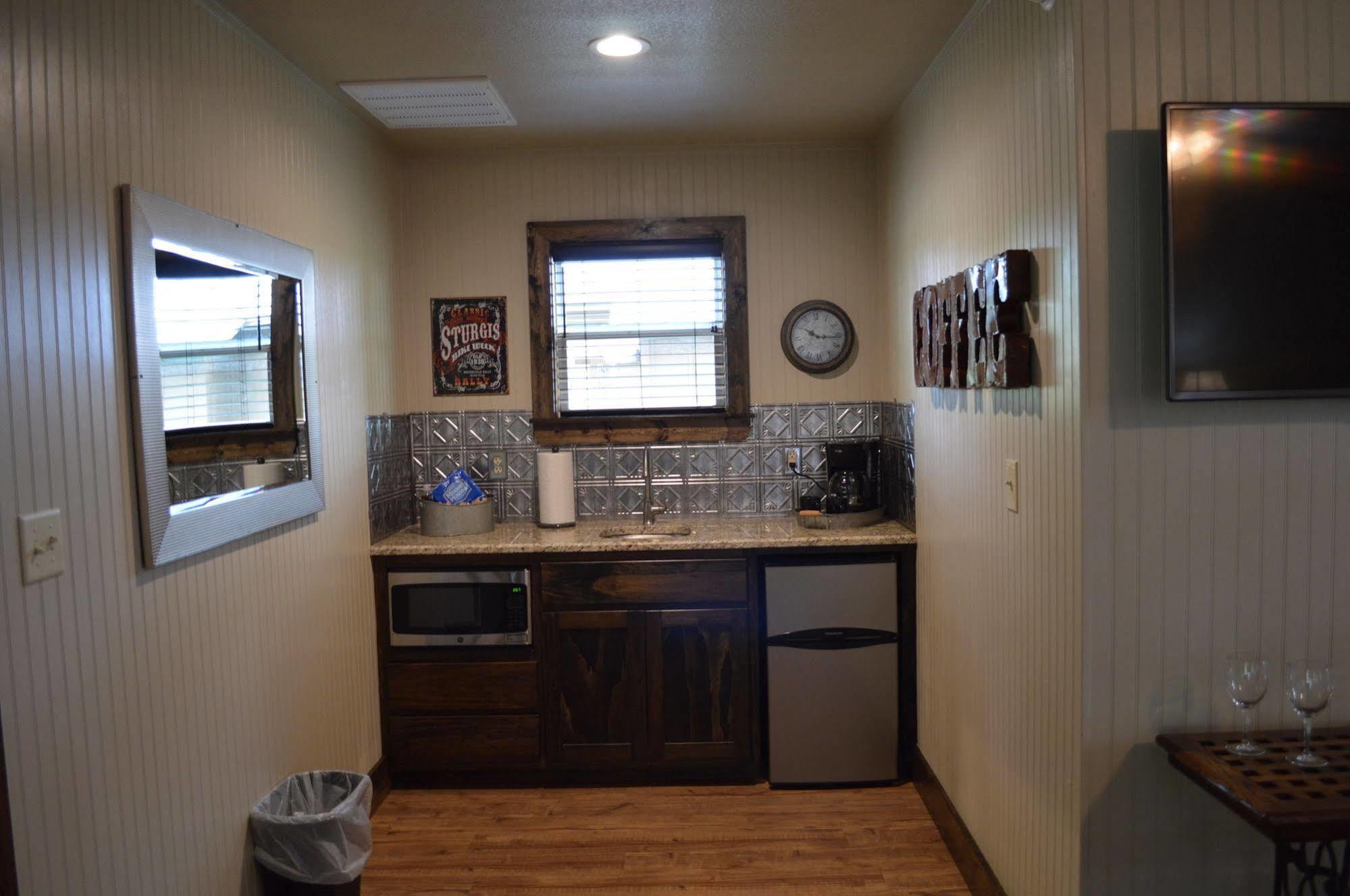 Vineyard Trail Cottages- Adults Only Fredericksburg Exterior foto